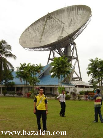 satelite bumi di Lendu Melaka